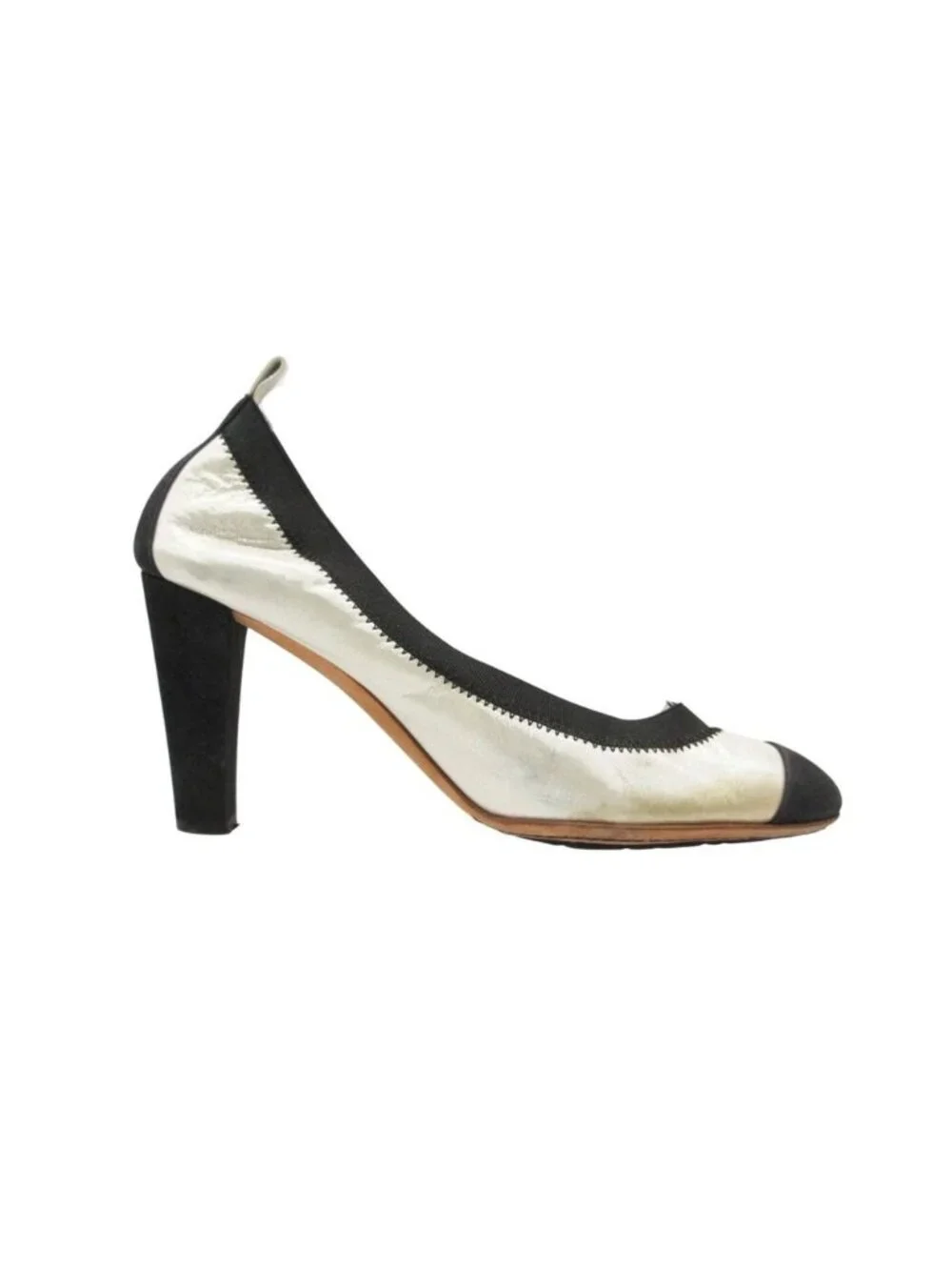 Chanel Pumps Bicolor CC Logo Embroidery Cap Toe Heels Shoes Black Light Gray